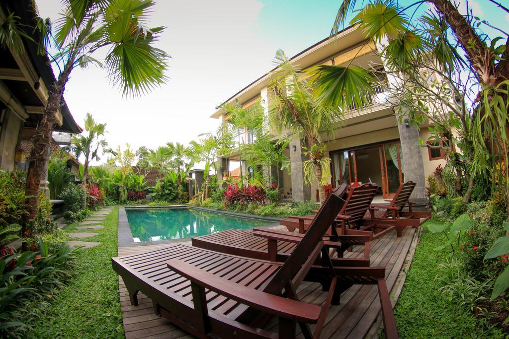 Cahyatika Bed & Breakfast Ubud  Exterior photo
